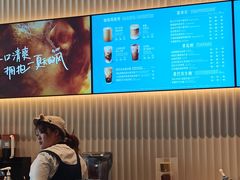 -星巴克臻选(威海威高广场店)