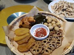 -日进一片海.生腌海鲜火锅.宵夜烧烤(三里屯总店)