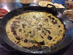 -苟味道老火锅(黄桷坪店)