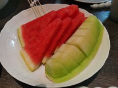 -江间有味·拼烧·鱼鲜·粤式靓汤(汉口江滩店)