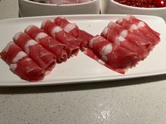 -海底捞火锅鲜切牛肉主题店(长寿路店)