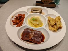 同堂鸭四宝-四世同堂·京菜·烤鸭(双井店)