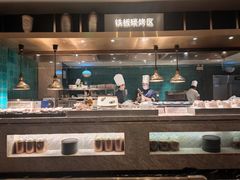 -半岛翡丽海鲜自助餐厅(观风亭店)