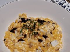 本帮素炒蟹黄蛋-Yan Ting 宴庭中餐厅(上海静安瑞吉酒店)