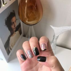 -Mo·Mo Nail 美甲美睫