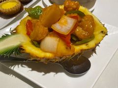 菠萝咕噜虾球-衡山汇·高级粤菜(霄云路店)