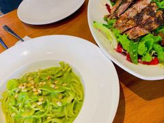 青酱蘑菇鸡肉意面-UPPER KITCHEN(延安路店)