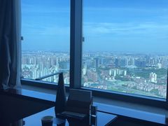 -上海龙之梦万丽酒店