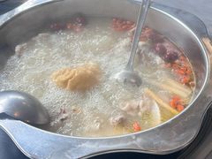 -光头药膳鸡(莱茵小镇店)