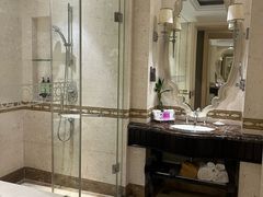 -安吉银润锦江城堡酒店(Hello Kitty主题乐园店)