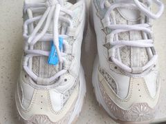 -UY优壹洗护·洗衣·洗鞋·奢侈品养护