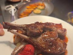 -松咖啡自助餐厅·松北香格里拉