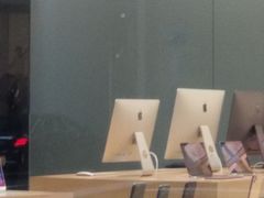 -Apple 零售店(Canton Road)