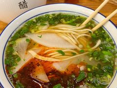 牛肉拉面-金城百年兰州烤肉牛肉