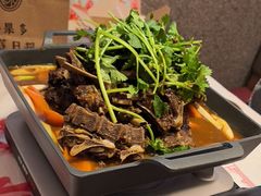 -肥肥虾庄·金牌油焖大虾(汉口城市广场店)