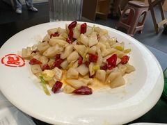-肥肥虾庄·金牌油焖大虾(东湖欢乐谷店)