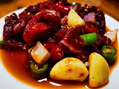 -宏兴烤鱼山庄(宣恩总店)