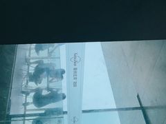 -悬崖咖啡厅