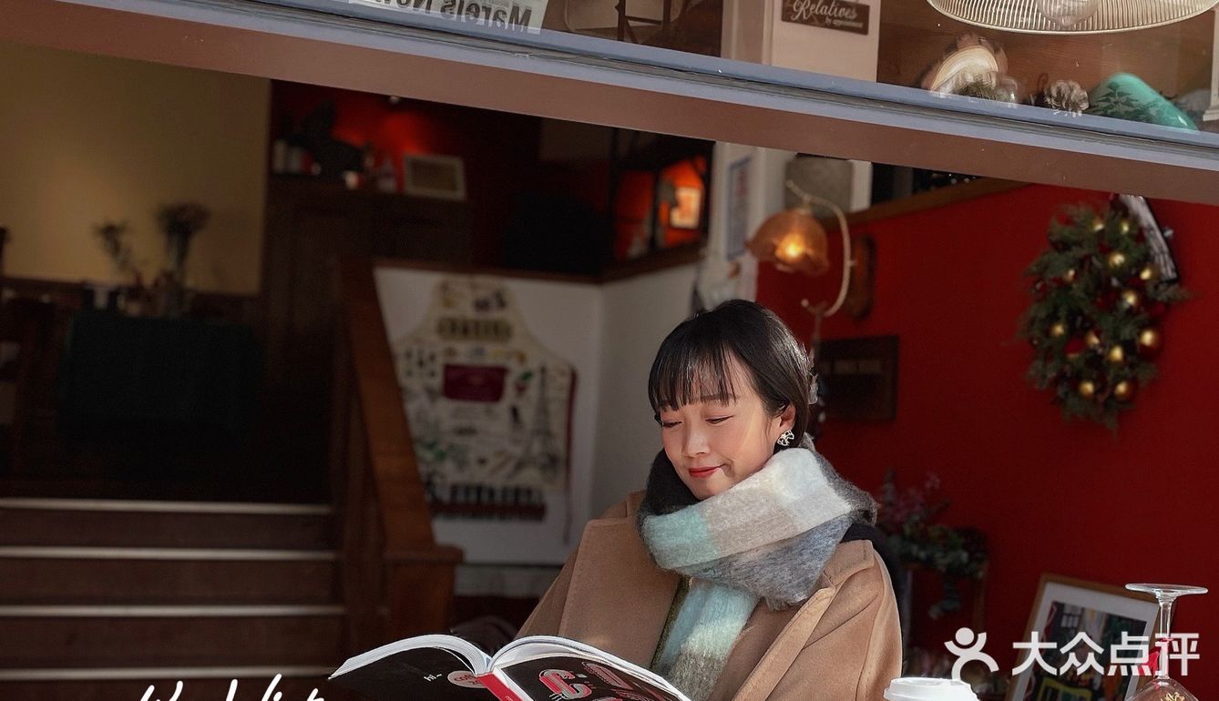 圣诞节平安夜怎么过⁉️天主教堂➕梧桐馆西餐