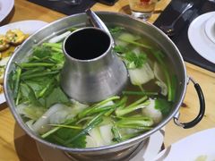 -绿光森林餐厅