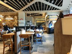-必胜客(花都百业店)