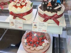 -花花卷卷·鲜食蛋糕(静安久光百货店)