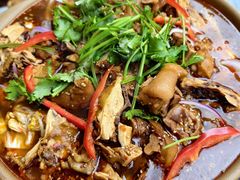 猪手煲鸡-石榴姐•山城小馆(创始店)