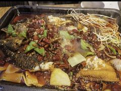 -盛宏鑫·四川鲜鱼馆(一元路店)