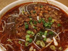 臊子酸辣粉-皇城坝小吃(科华成都王府井购物中心店)