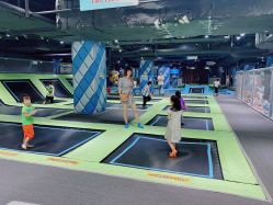 点击看大图 -反弹蹦床公园·亲子乐园·团建·派对(青岛融创茂店)