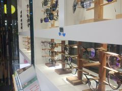 -广州宝岛眼镜武汉和光眼镜市场西区店