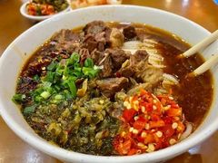 -进哥湖南津市牛肉粉店(下沙店)