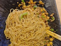 -李与白包子铺(桐梓林店)