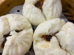 蜜汁叉烧包-赏点粤式点心(广州塔店)