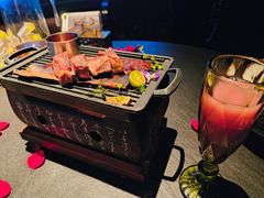-蟹犇前•帝王蟹雪蟹(陆家嘴店)
