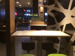 -麦当劳(七宝乐购店)