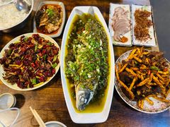 -醉八仙热酒馆(渝中店)