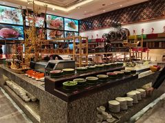 自助取餐区-梅园国际大酒店·自助餐厅(光明港店)