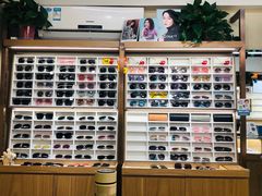 -视野联行眼镜·蔡司·控优点授权(长白万象汇店)