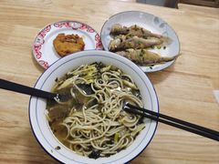 -小河无名面馆