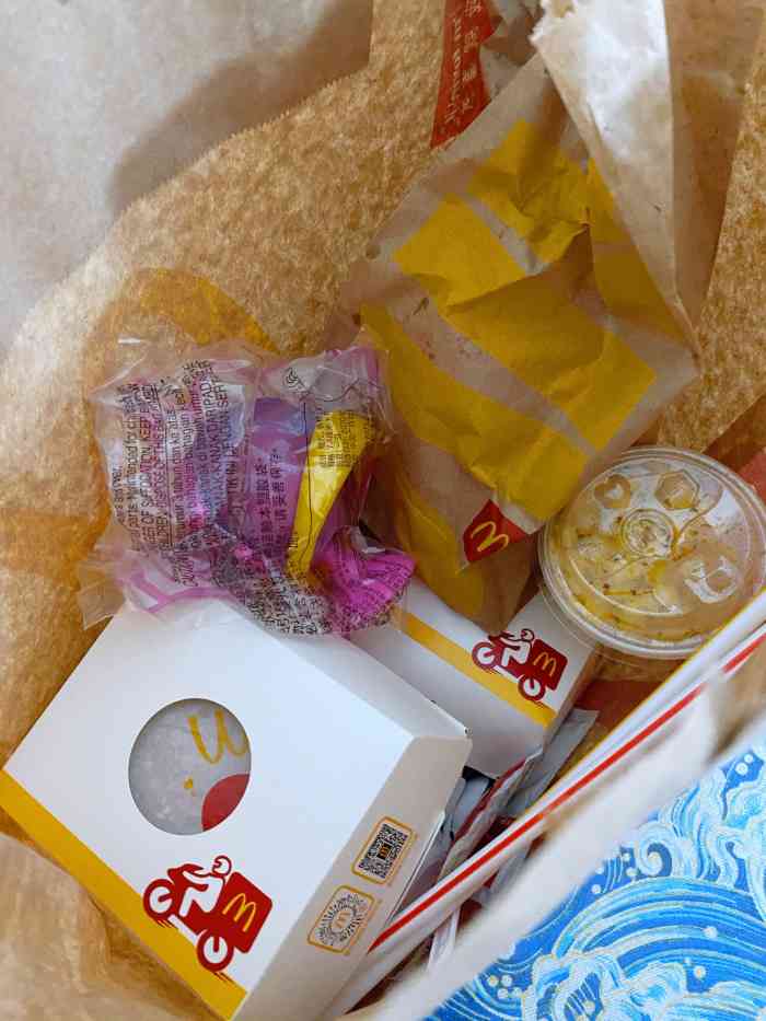 麦当劳(劲松店)-"麦当劳离我家很近就在劲松中街,可是现在有.