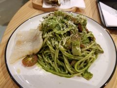 香煎鱼柳青酱意粉-GOTLOT COFFEE&KITCHEN角落厨房NOOK店