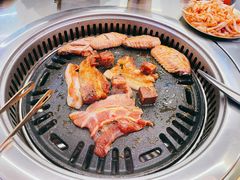 五花肉-又见炊烟炭火烤肉(五一新村店)