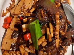 -鸽子侯·家宴·平价海鲜(市图书馆店)