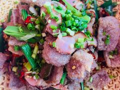 蕨粑炒腊肉-古城苗家土菜馆(河景餐厅店)