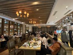 -雍和会海鲜姿造自助(湖东路店)