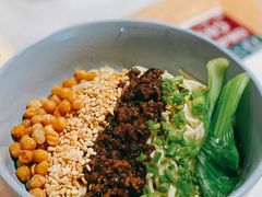 -芙蓉巷成都名小吃(丹尼斯2天地店)