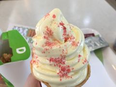 香草跳跳糖冰淇淋-德克士(广州南站店)