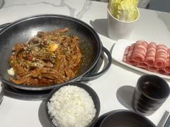 鸭恋虾中锅-张大师鸭爪爪特色火锅(万达店)