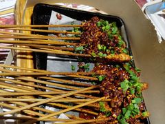 泼辣猪小串-木屋烧烤(南新店)